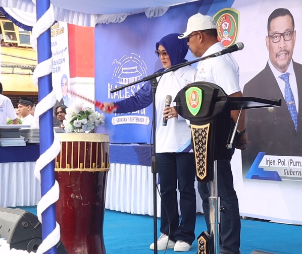 PEMPROV GELAR KALESANG NEGERI PAR POTONG PELE STUNTING MENUJU MALUKU EMAS & LAUNCHING MEMBANGUN NEGERI TAHUN 2023