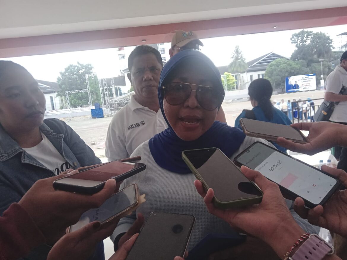 Meriahkan HUT PGRI Dan HUT PGN Dinas Pendidikan dan kebudayaan Gelar Jalan Santai