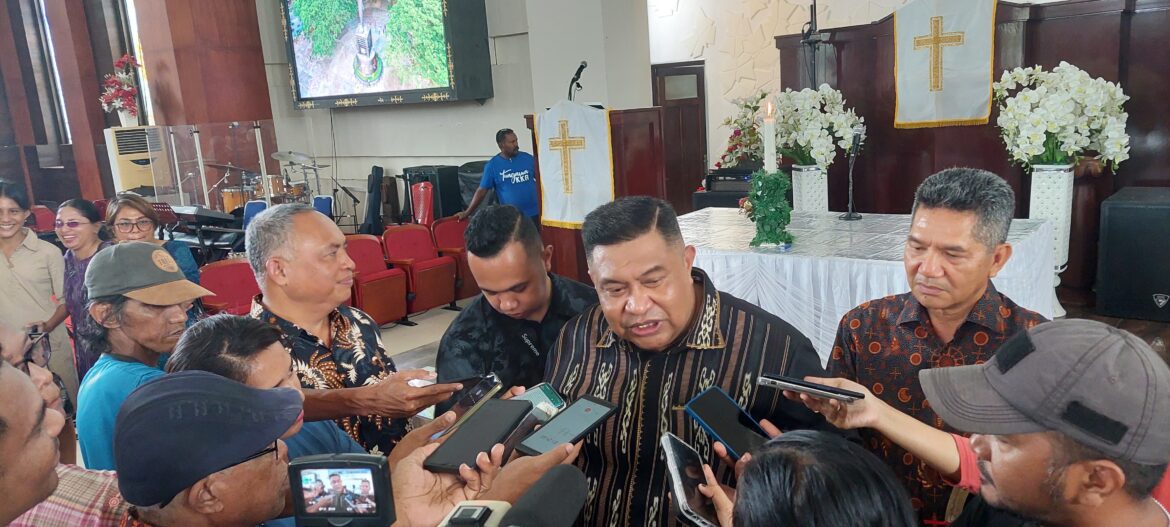 Sekkot Ambon Rayakan Syukuran Natal Bersama Masyarakat Kepulauan Babar