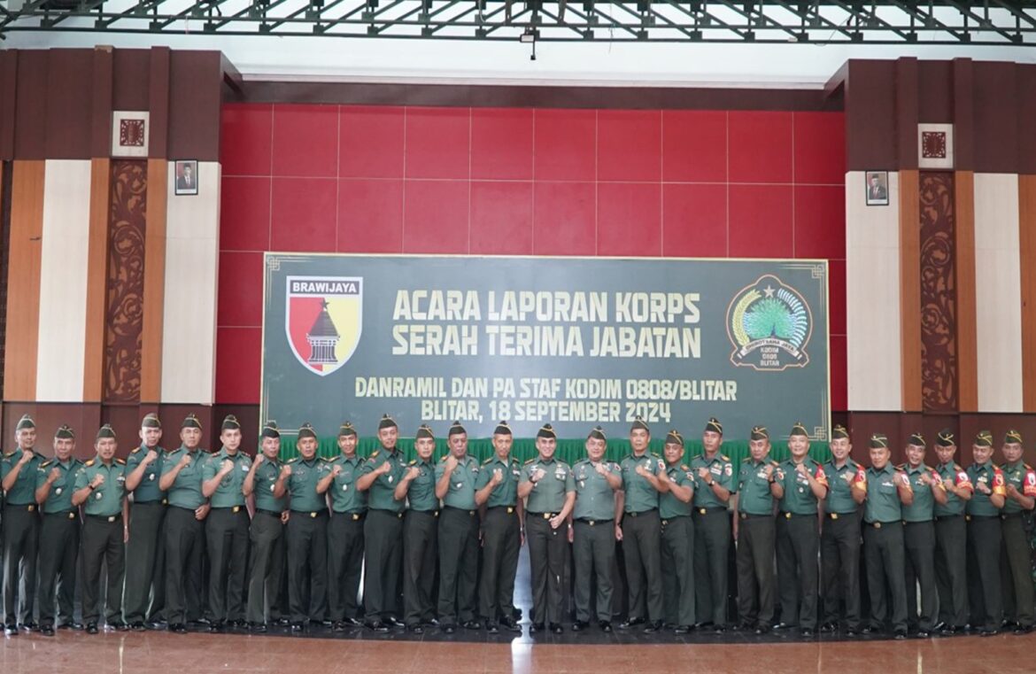 Dandim 0808/Blitar, Pimpin Acara Laporan Korps Sertijab Danramil Dan Pa Staf